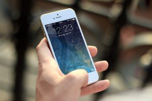 najlepszy telefon do 1500